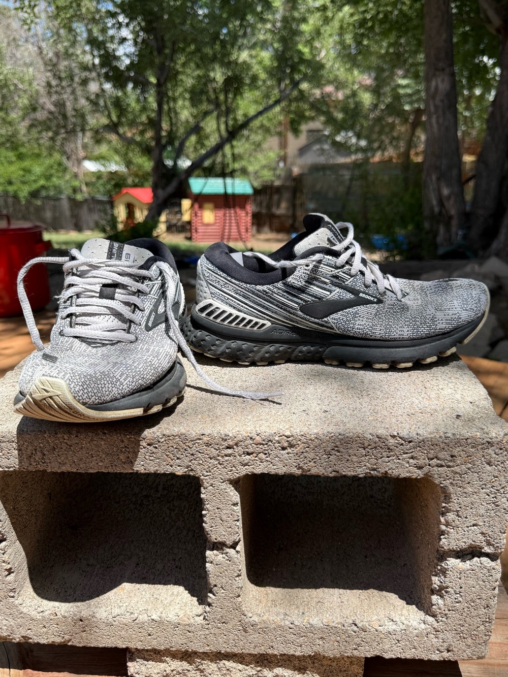 Brooks Adrenaline GTS 19 Stability Running Shoes